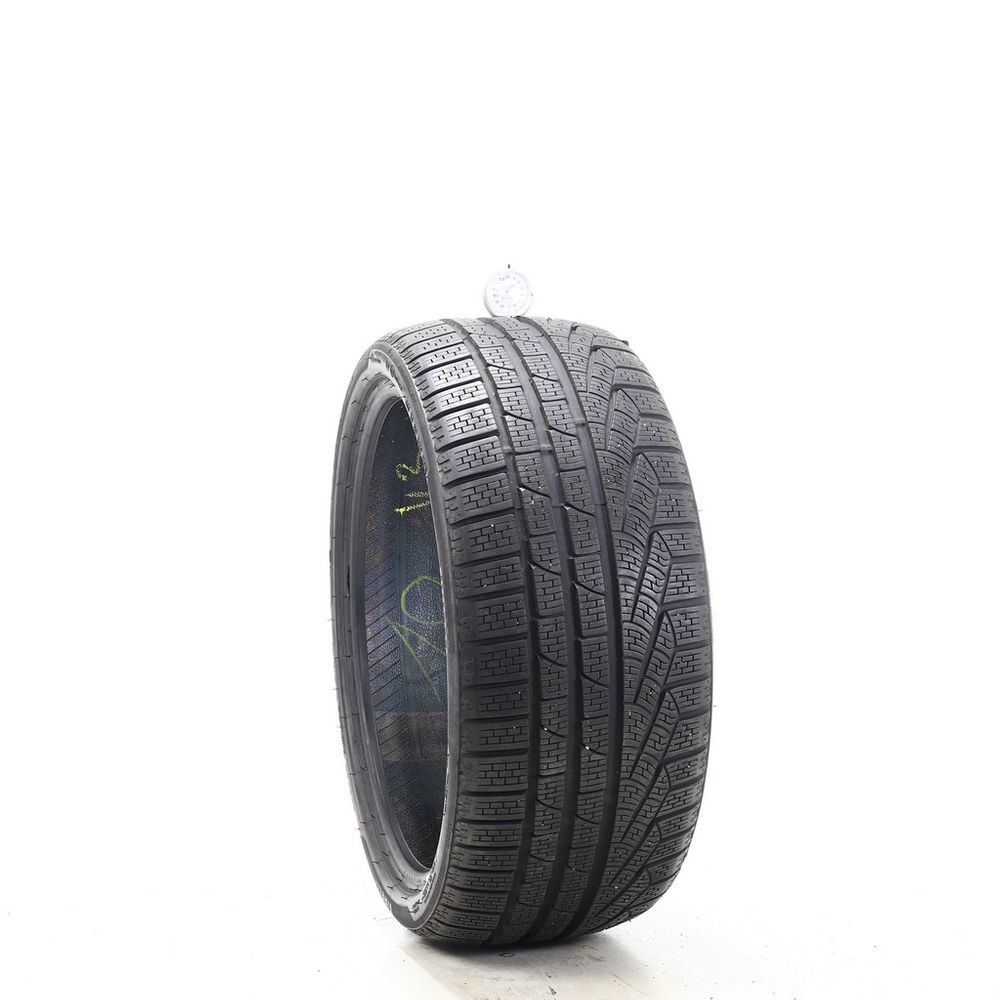 Used 235/35R19 Pirelli Sottozero Winter 240 Serie II 87V - 8.5/32 - Image 1