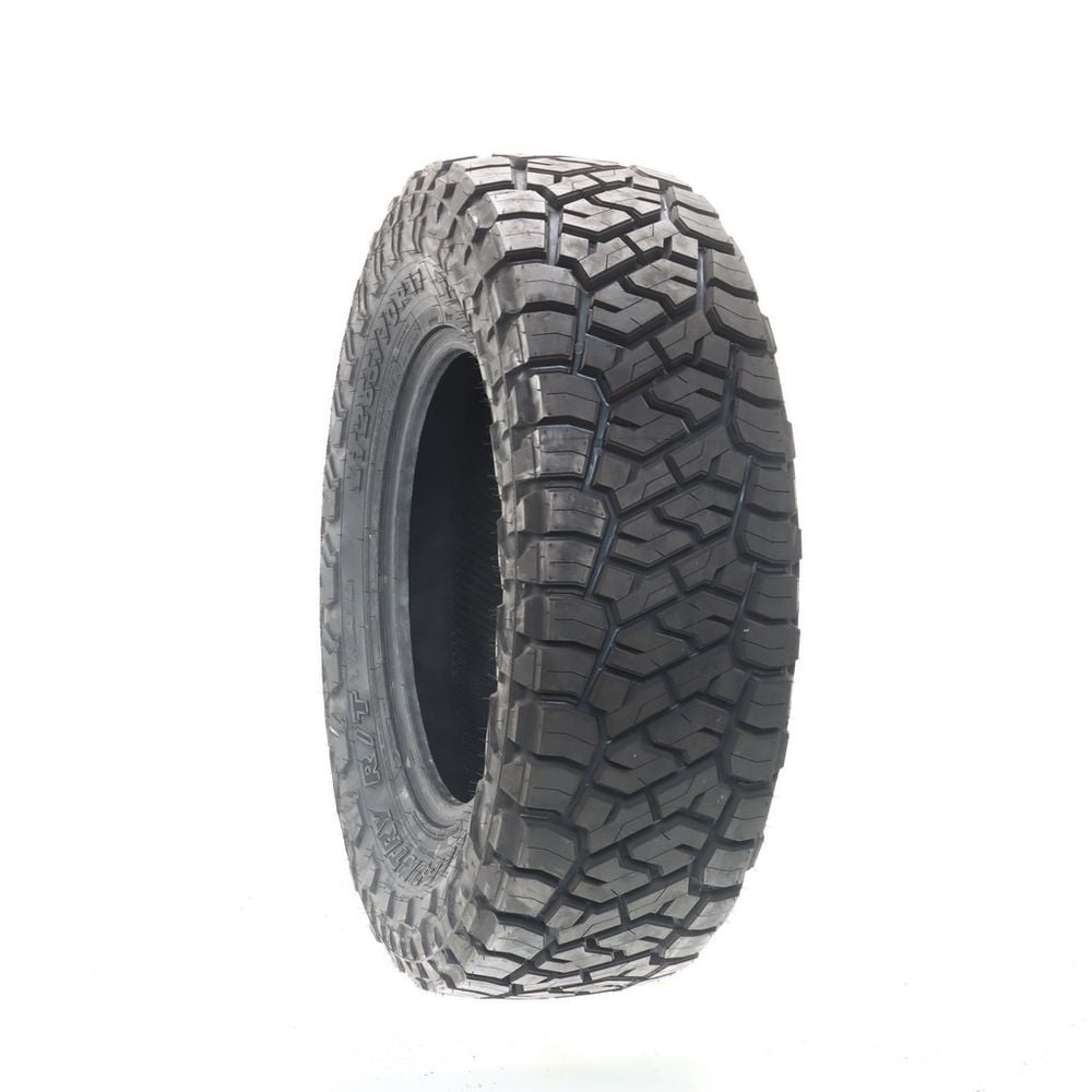 New LT 265/70R17 Toyo Open Country RT Trail 112/109T C - Image 1