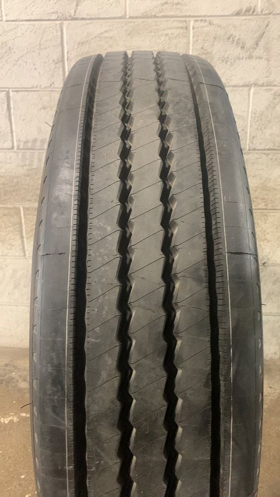 Driven Once 11R22.5 Michelin XTE 1N/A - 16/32 - Image 2