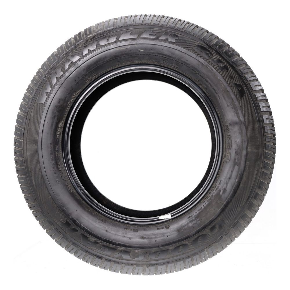 Used LT 265/70R18 Goodyear Wrangler SR-A 124/121S E - 13.5/32 - Image 3