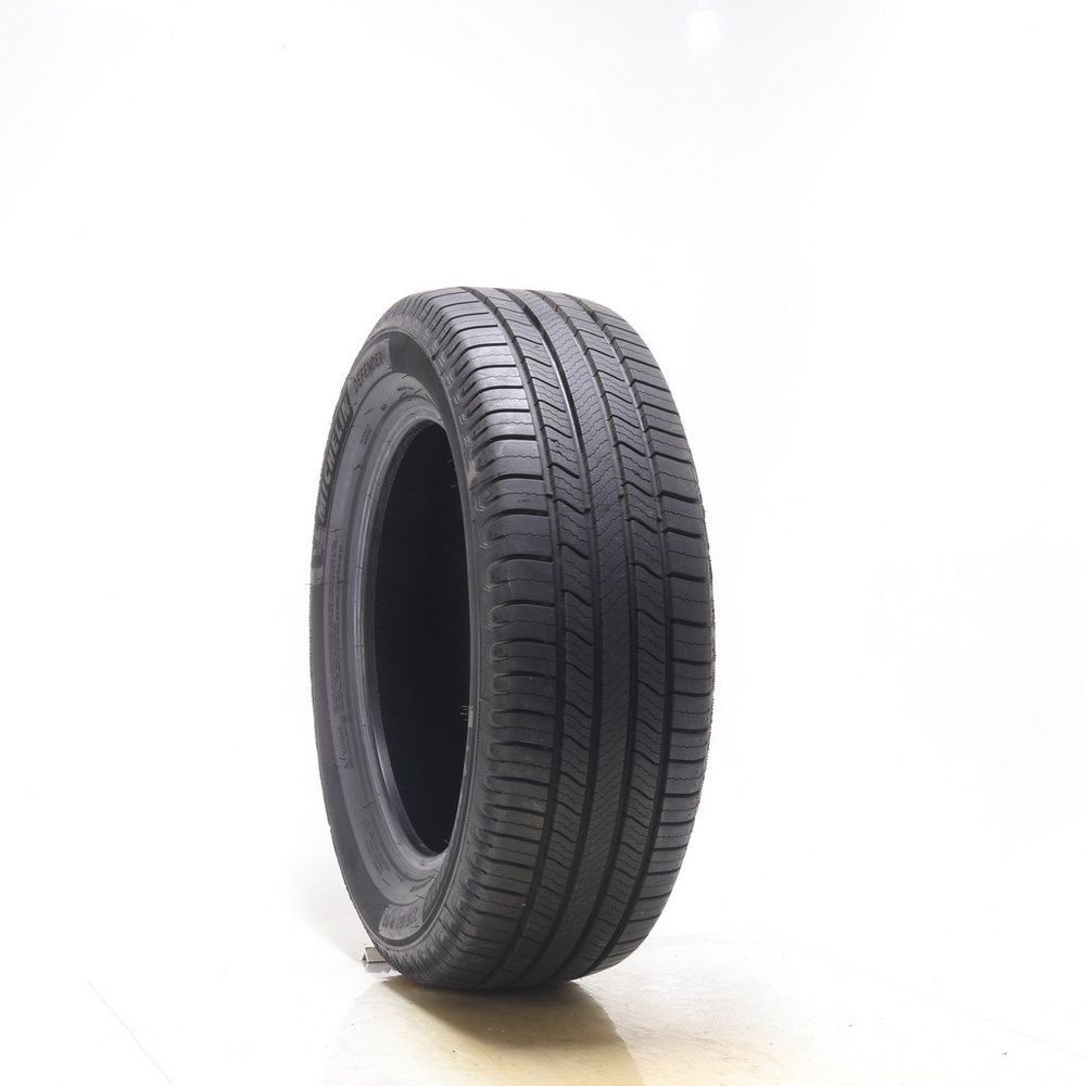 Driven Once 225/60R17 Michelin Defender 2 99H - 10.5/32 - Image 1