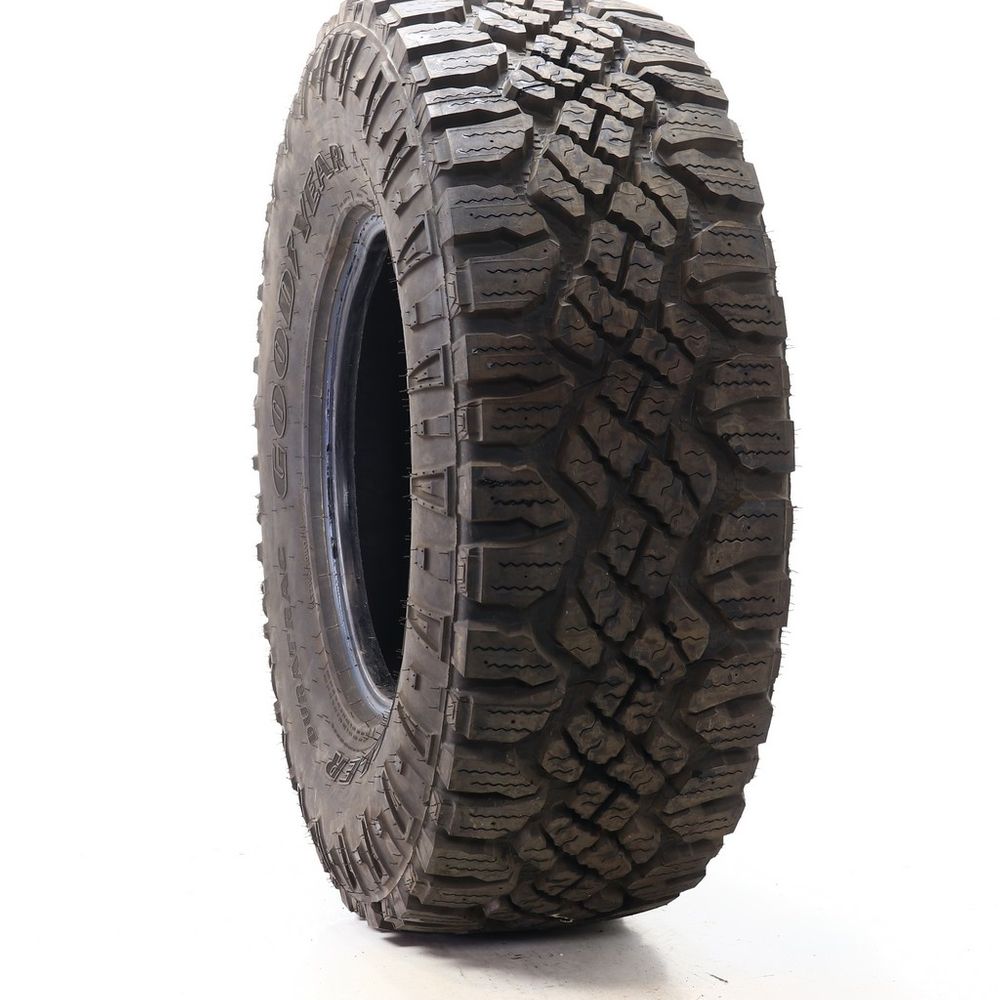 Used LT 315/70R17 Goodyear Wrangler Duratrac 121/118Q - 18/32 - Image 1