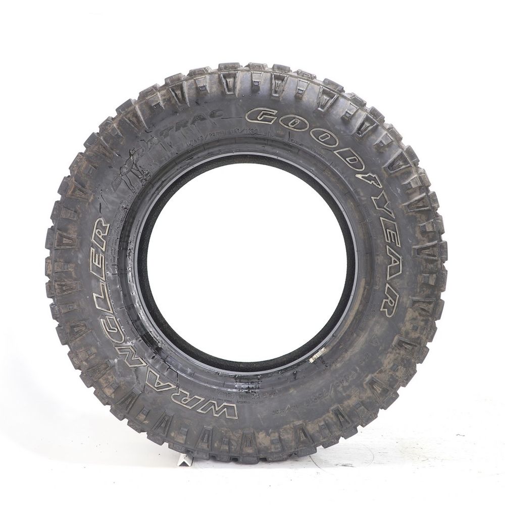 Set of (2) Used LT 245/75R17 Goodyear Wrangler Duratrac 121/118Q E - 14-15/32 - Image 3