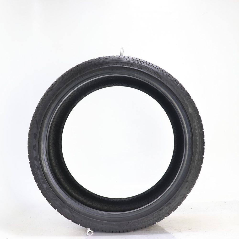 Set of (2) Used 305/30R21 Goodyear Eagle Touring NF0 104H - 4-5/32 - Image 3