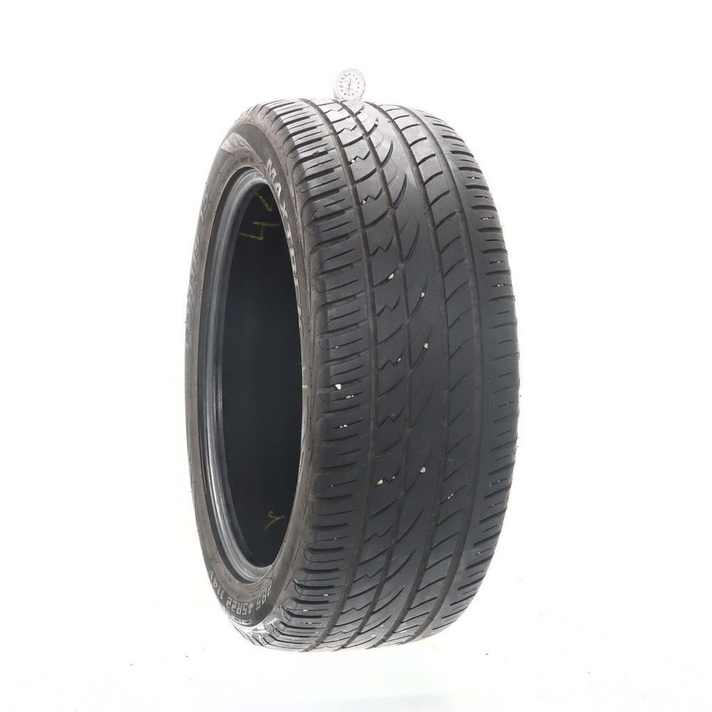 Used 285/45R22 Maxtrek Fortis T5 114V - 7/32 - Image 1