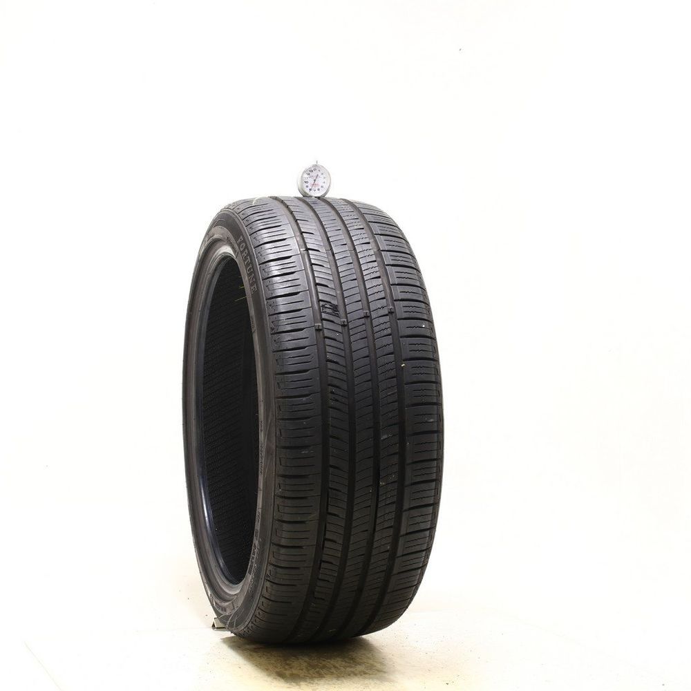 Set of (2) Used 235/40R19 Fortune Perfectus FSR602 96V - 8/32 - Image 1