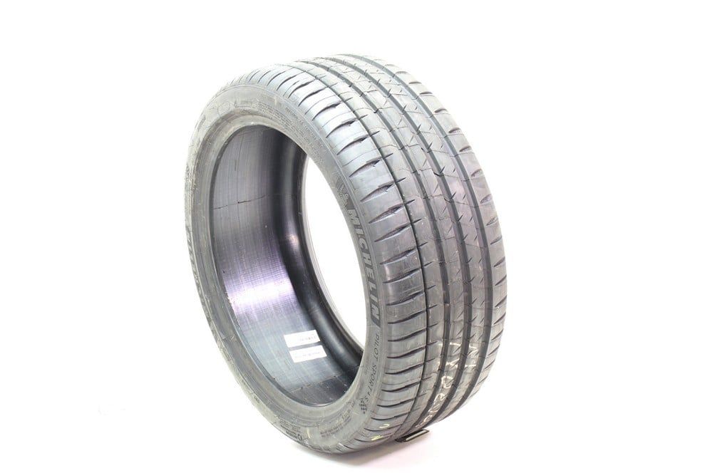 New 225/40ZR18 Michelin Pilot Sport 4 S 92Y - 9.5/32 - Image 1