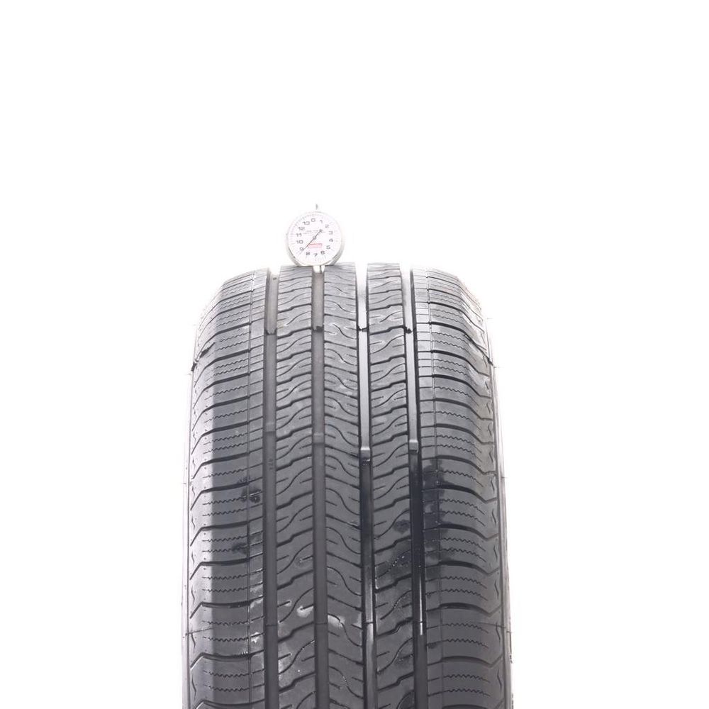 Set of (2) Used 265/60R18 Omnimax Velocity Cross 114V - 8.5-9.5/32 - Image 2