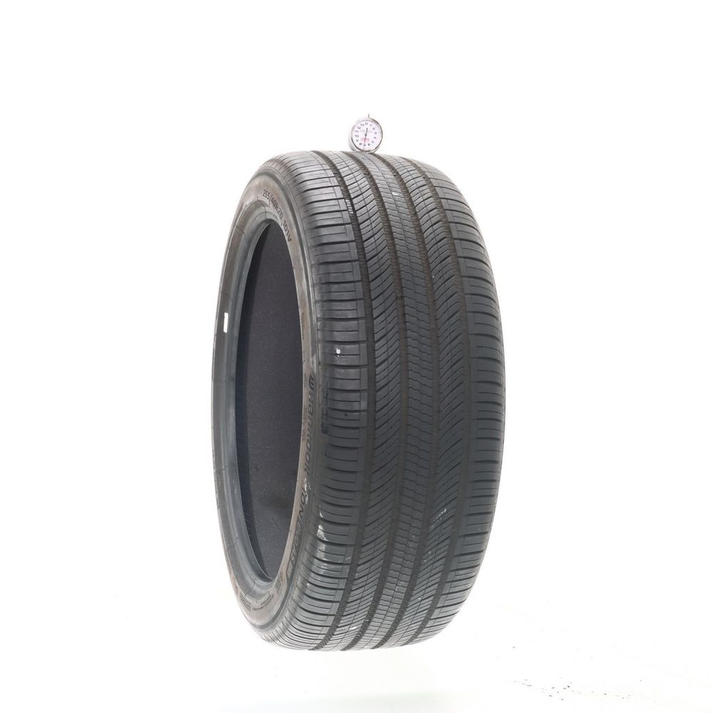 Set of (2) Used 255/40R20 Hankook iON evo AS SUV EV Sound Absorber TO 101V - 7-7.5/32 - Image 1