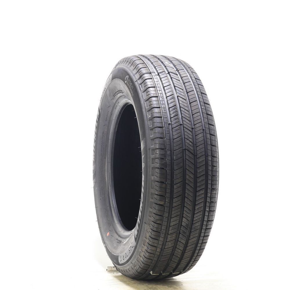 Set of (2) Driven Once 245/70R17 Michelin Primacy LTX 110T - 10/32 - Image 1