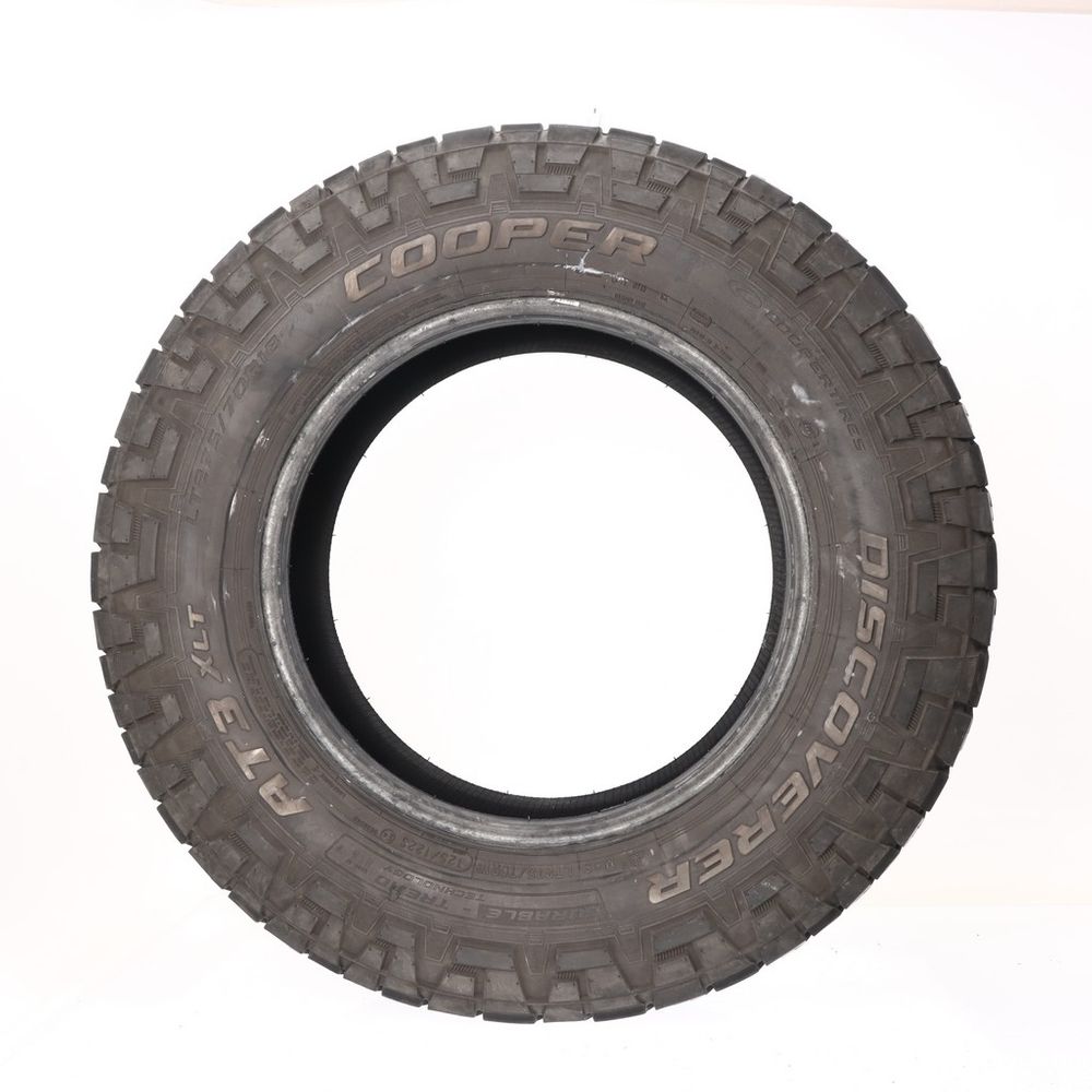 Set of (4) Used LT 275/70R18 Cooper Discoverer AT3 XLT 125/122S E - 6.5-7/32 - Image 3