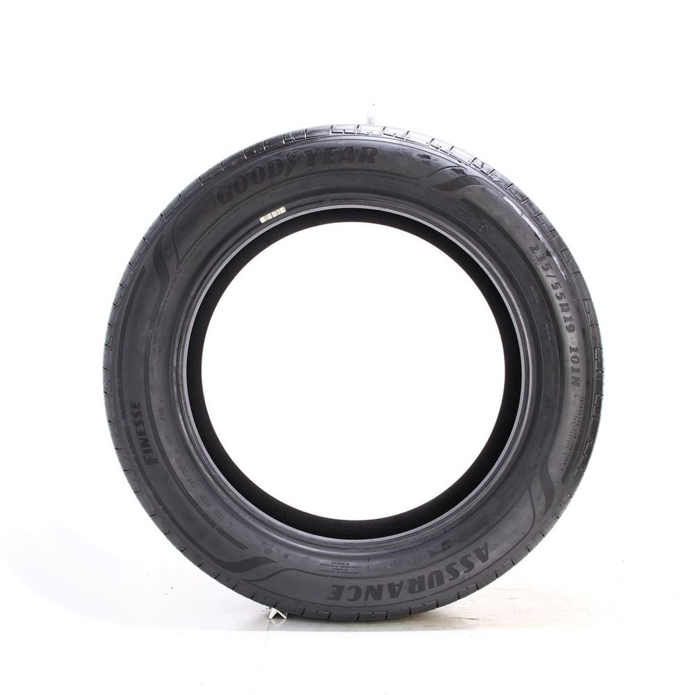 Set of (2) Used 235/55R19 Goodyear Assurance Finesse 101H - 7-8.5/32 - Image 6