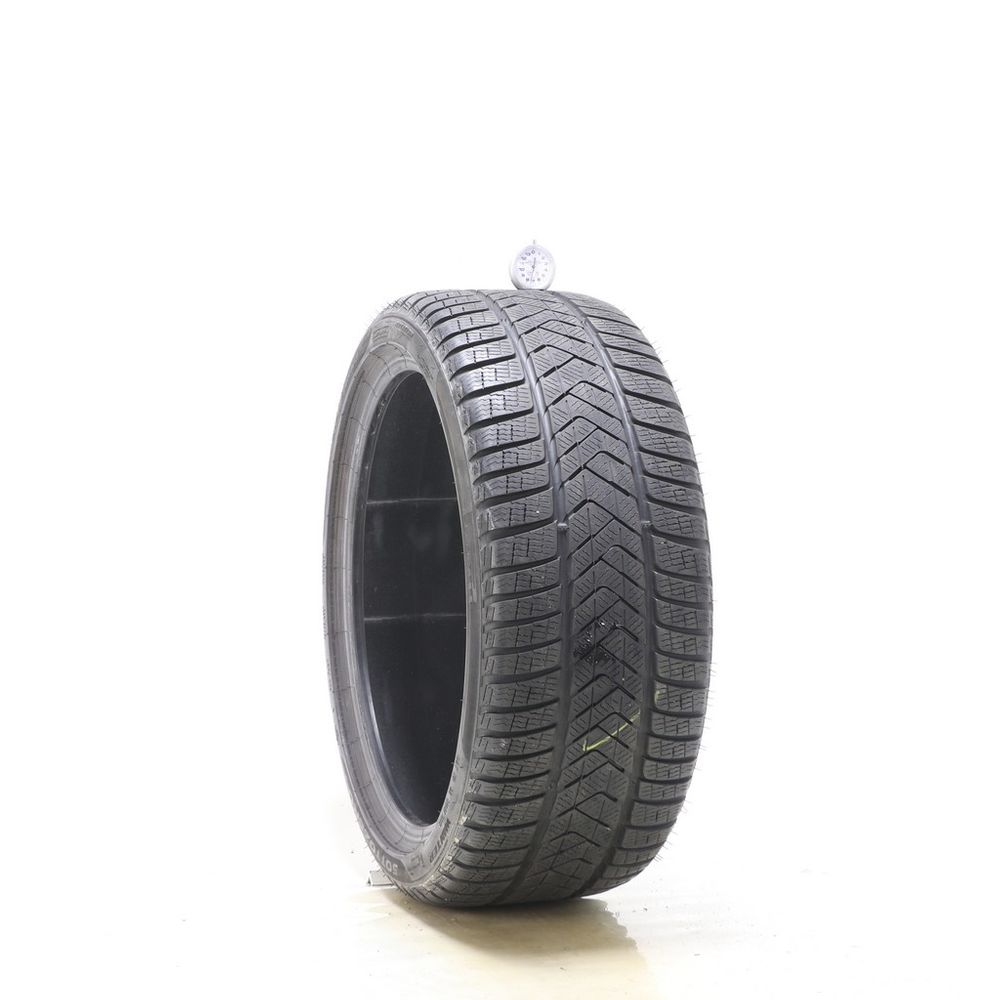 Used 255/35R19 Pirelli Winter Sottozero 3 Run Flat 96H - 7/32 - Image 1