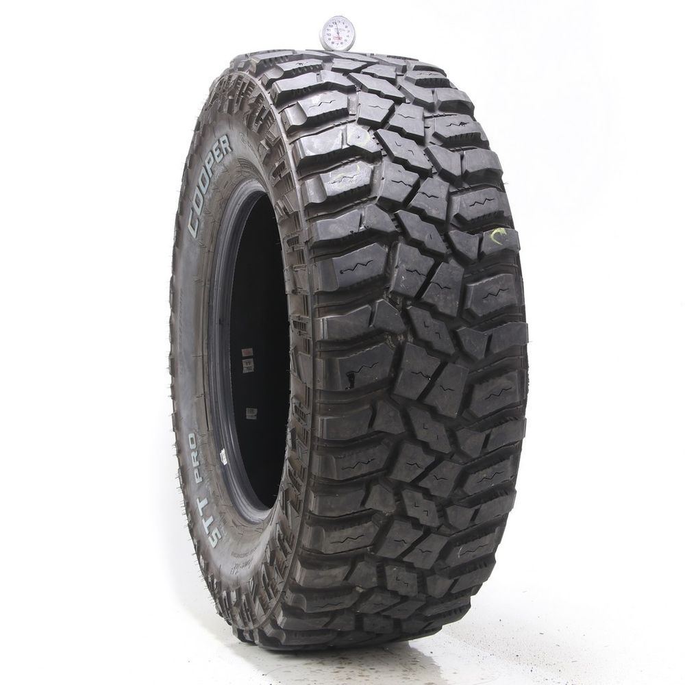 Used LT 295/70R18 Cooper Discoverer STT Pro 129/126P - 13/32 - Image 1