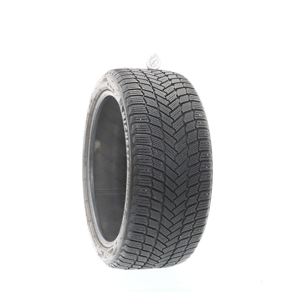 Set of (2) Used 255/40R20 Michelin X-Ice Snow 101H - 8.5-9.5/32 - Image 1