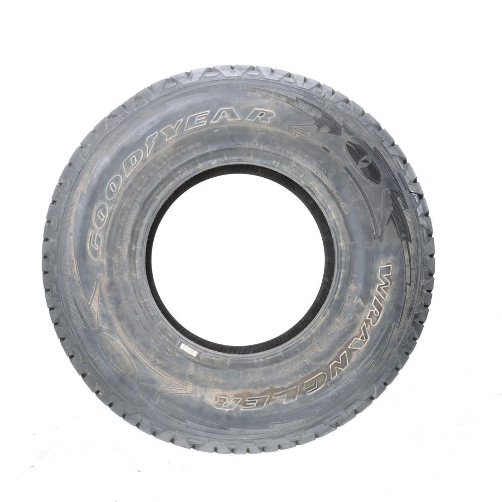 Used LT 305/70R16 Goodyear Wrangler Silent Armor Pro-Grade 118/115R D - 16/32 - Image 3