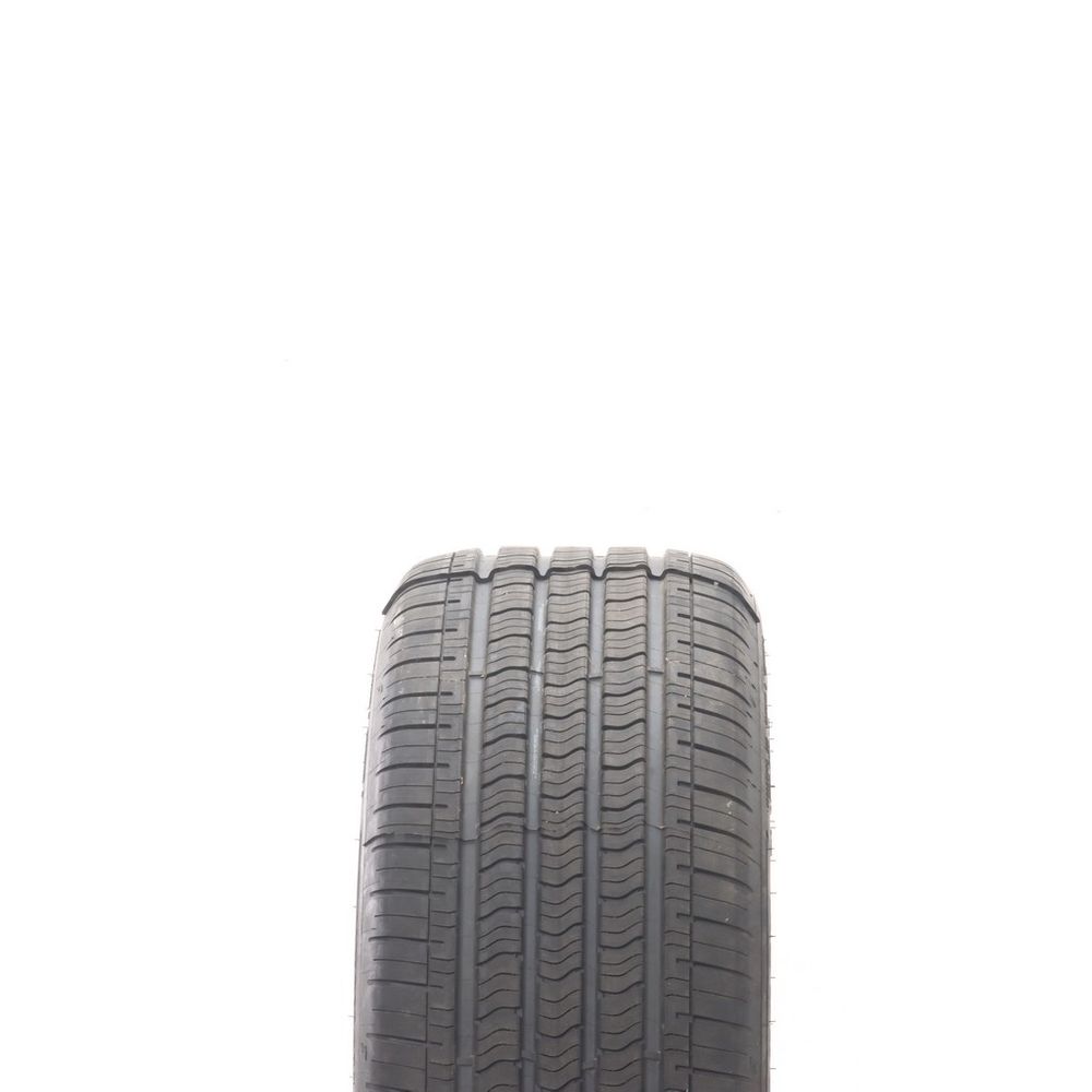 Driven Once 235/40R19 Goodyear Eagle Sport Electric Drive TO SoundComfort 96V - 8.5/32 - Image 2