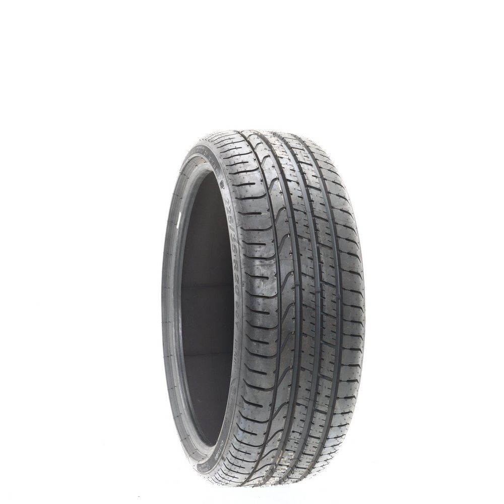 New 225/35R20 Pirelli P Zero Run Flat 90Y - Image 1
