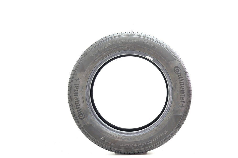 Used 235/60R18 Continental TrueContact 103H - 8.5/32 - Image 3