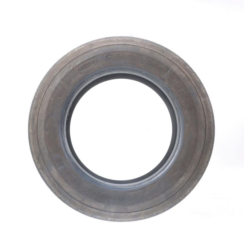 Used 225/70R19.5 Goodyear Fuel Max RSA 128/126N G - 12.5/32 - Image 3