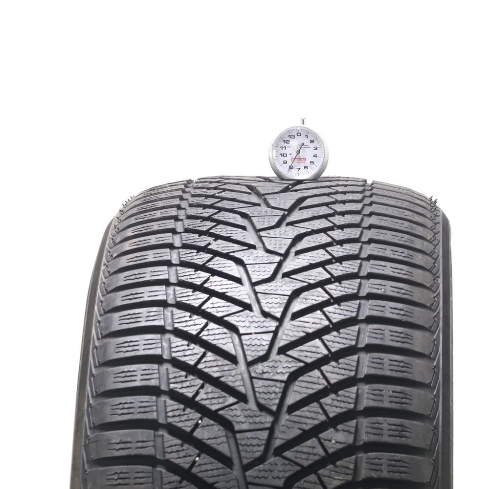 Used 295/40R21 Yokohama BluEarth Winter V905 111V - 8/32 - Image 2