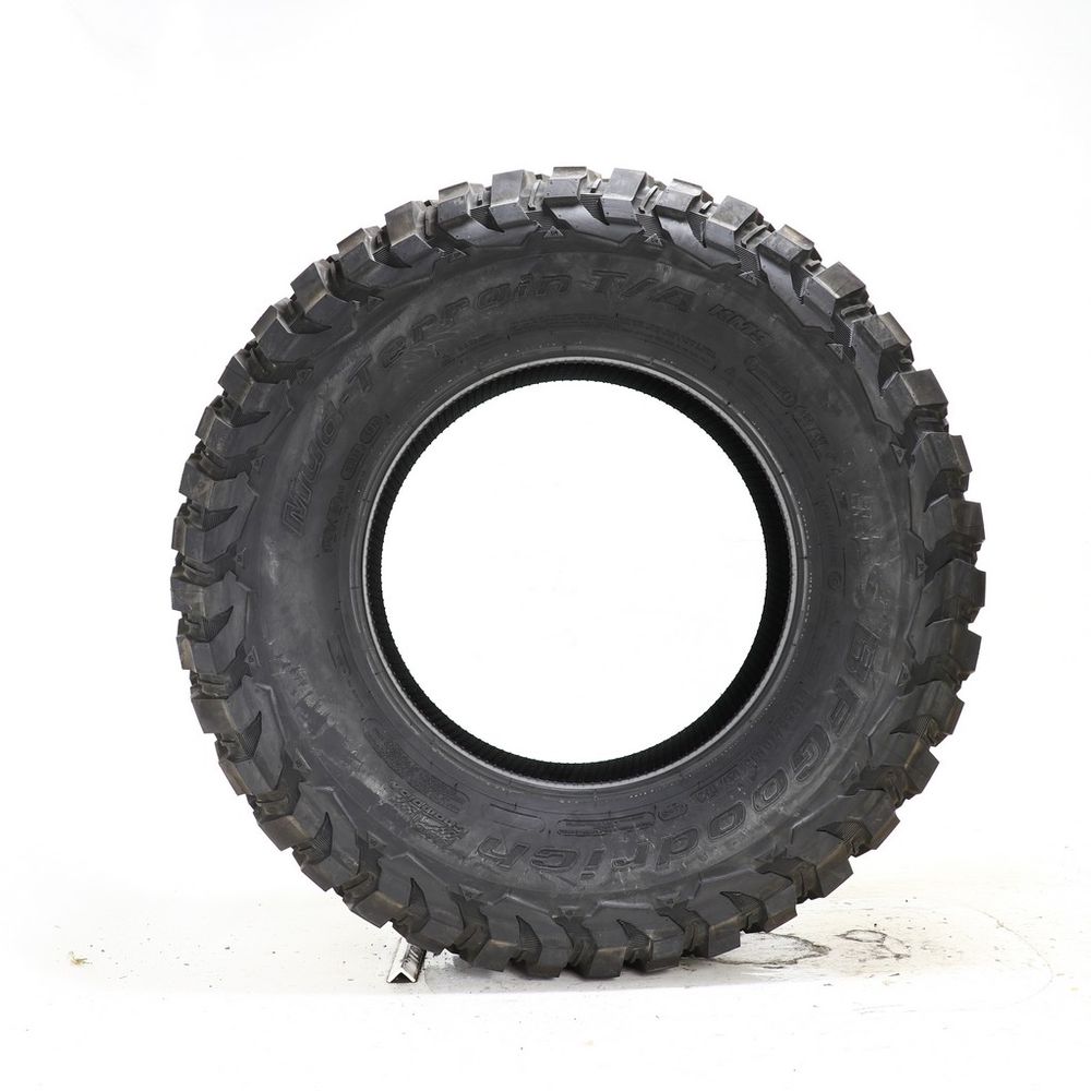 New LT 255/70R16 BFGoodrich Mud-Terrain T/A KM3 120/117Q E - 18/32 - Image 3