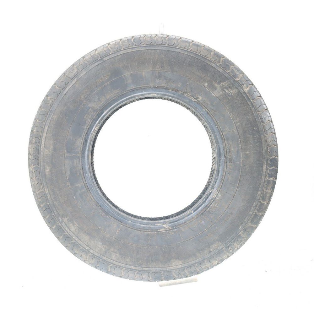 Used ST 235/85R16 Mastertrack UN203 125/122N E - 8.5/32 - Image 3