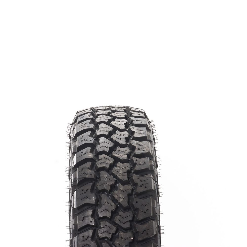 New LT 245/75R16 Mastercraft Courser CXT 120/116Q E - Image 2