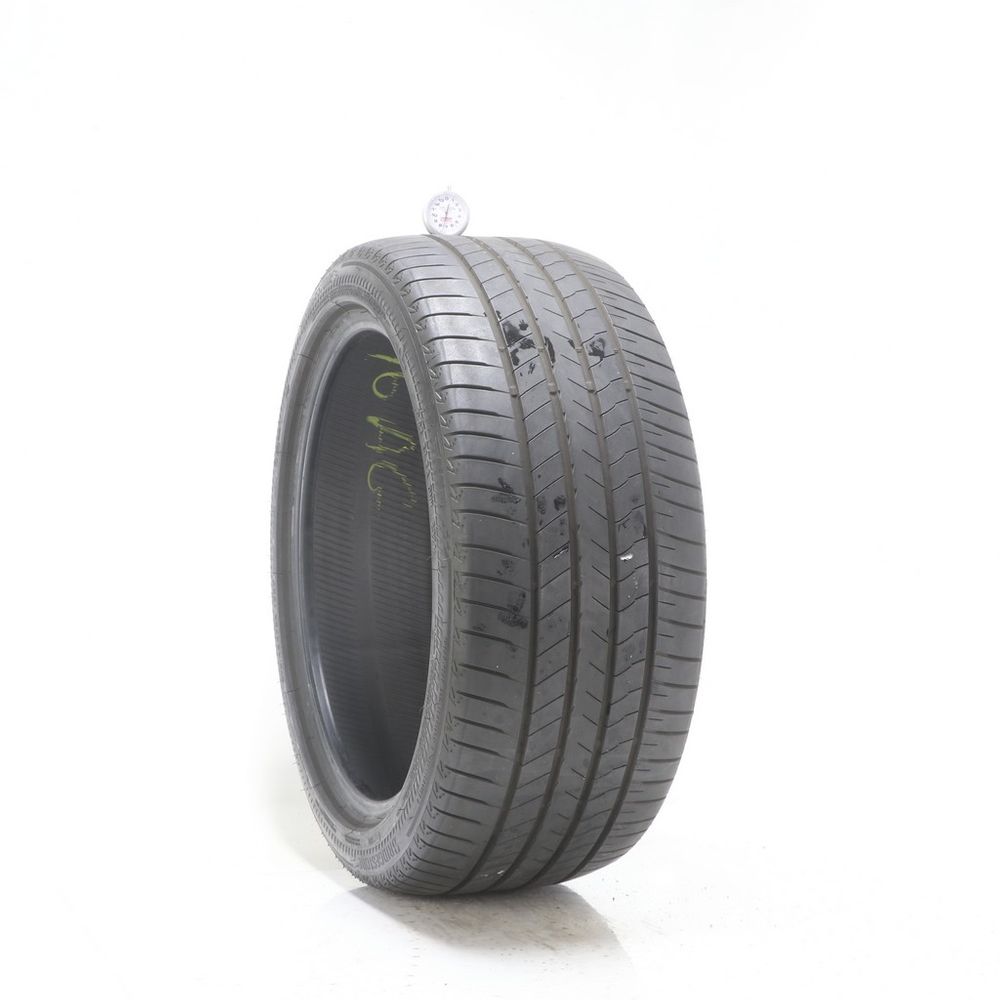 Set of (2) Used 275/40RF20 Bridgestone Turanza T005 RFT 102Y - 7.5/32 - Image 1