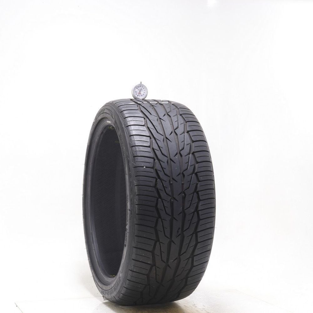 Set of (2) Used 255/35R19 Toyo Extensa HP II 96W - 7.5/32 - Image 1