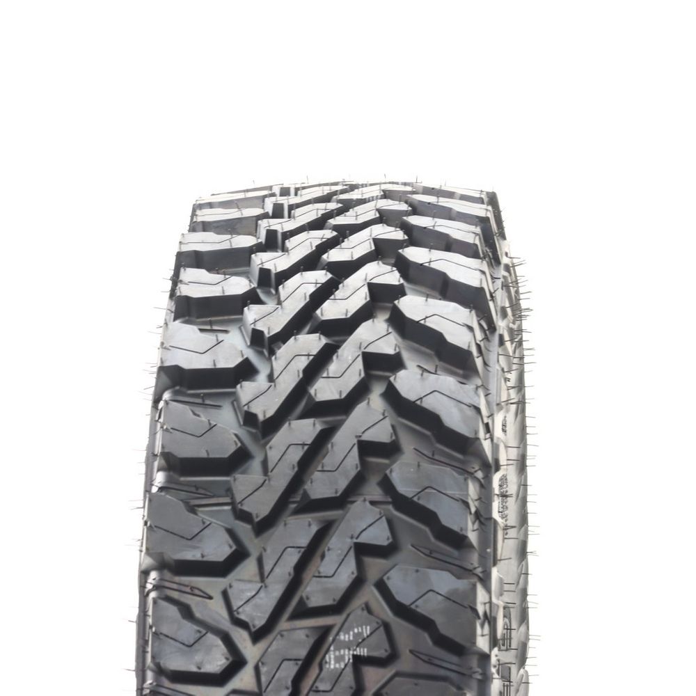 New LT 30X9.5R15 Yokohama Geolandar M/T G003 104Q C - Image 2