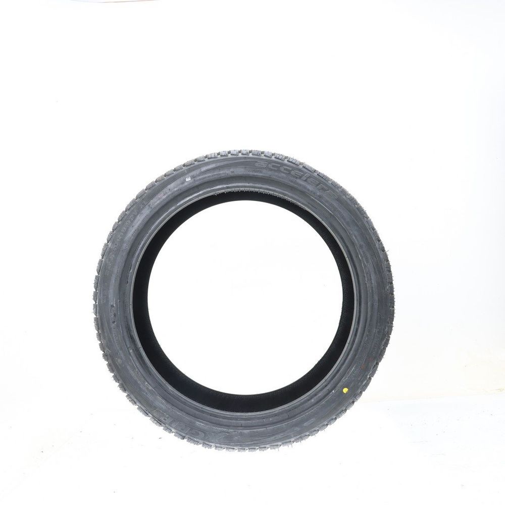 New 225/40R18 Accelera X Grip  92V - Image 3