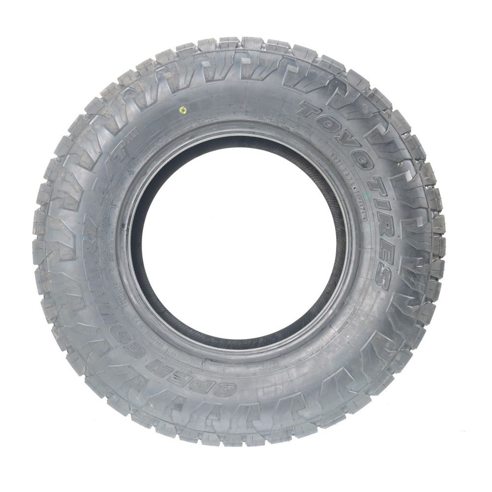 New LT 285/70R17 Toyo Open Country A/T III 121/118S E - Image 3