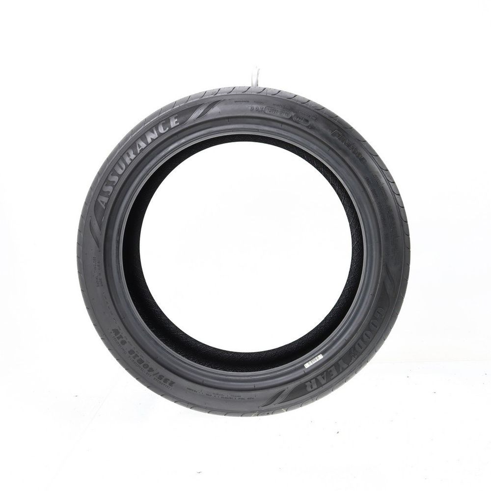 Used 235/40R18 Goodyear Assurance Finesse 91W - 8.5/32 - Image 3