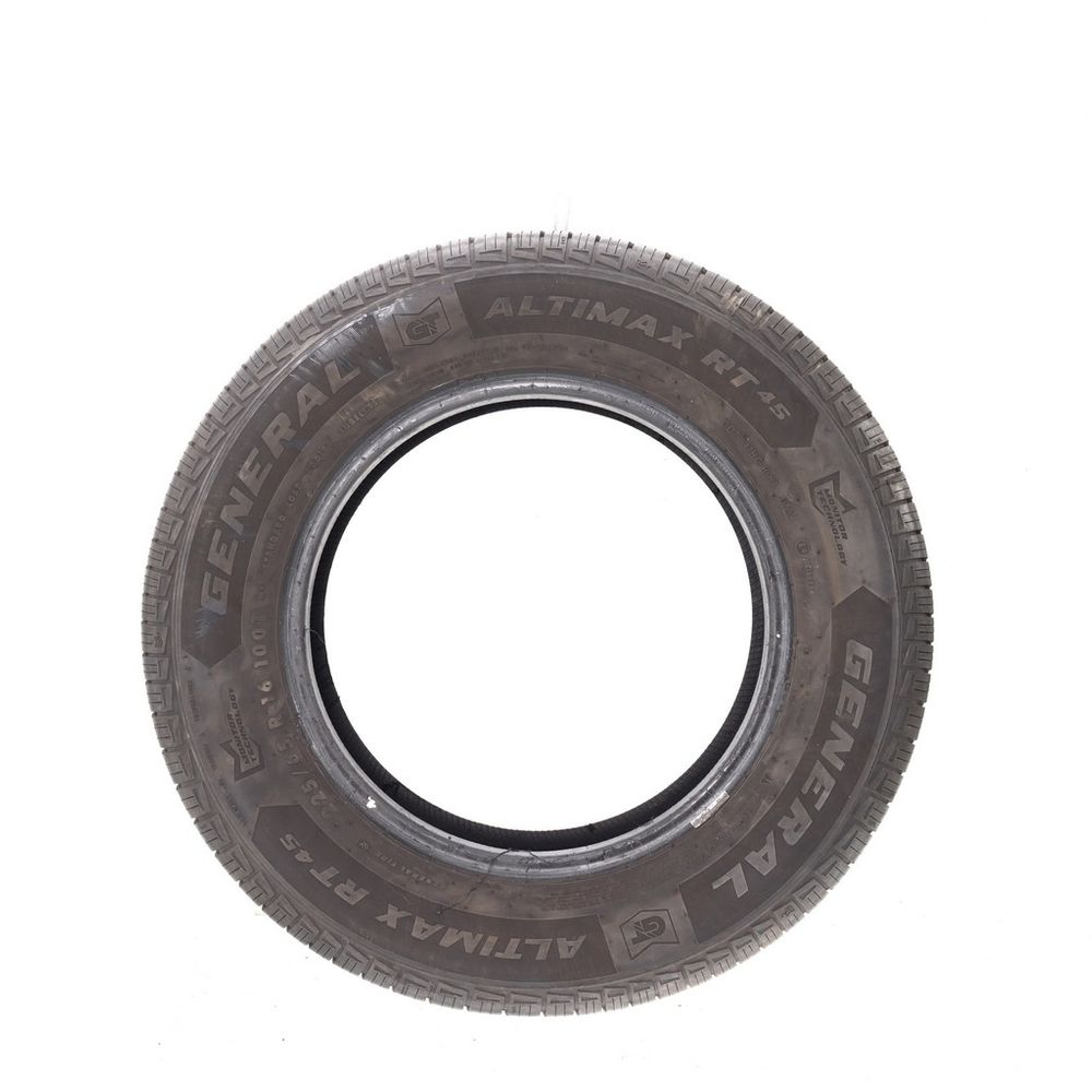 Set of (2) Used 225/65R16 General Altimax RT45 100T - 8.5/32 - Image 3