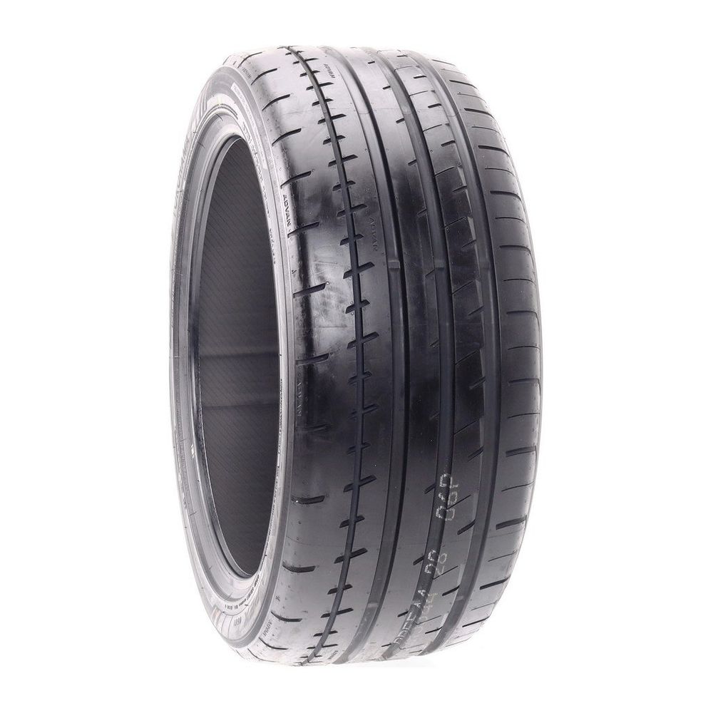 New 275/40R20 Yokohama Advan Apex V601 106Y - New - Image 1