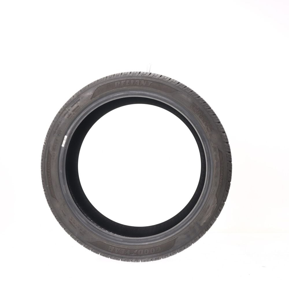 Set of (4) Used 235/40R19 Goodyear Reliant All-season 96V - 8-8.5/32 - Image 6