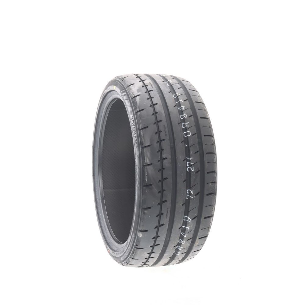 Set of (2) New 255/35R20 Yokohama Advan Apex V601 97Y - Image 1