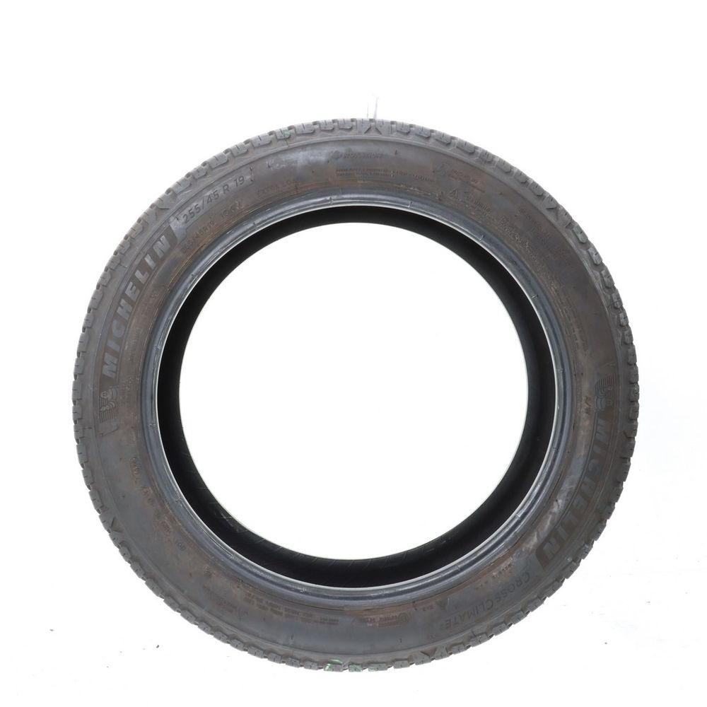 Used 255/45R19 Michelin CrossClimate 2 104V - 8.5/32 - Image 3