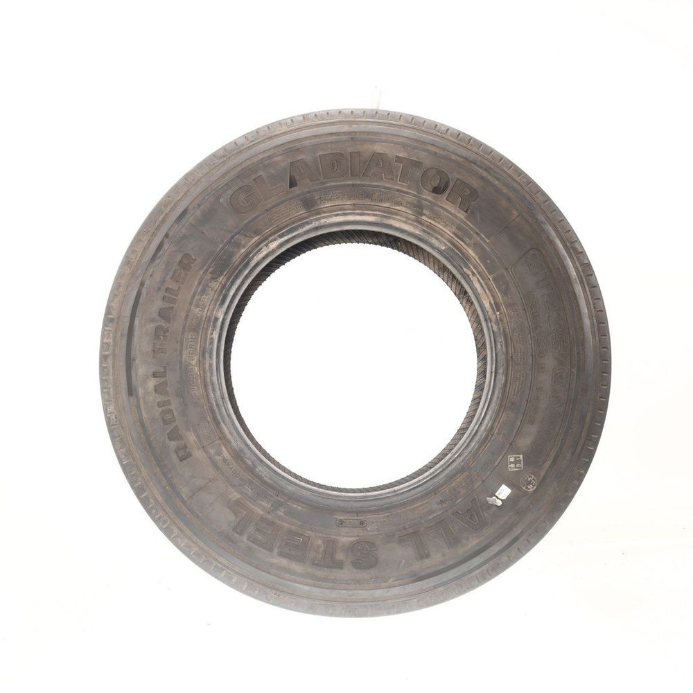 Used ST 235/80R16 Gladiator All Steel 128/124N D - 8.5/32 - Image 3