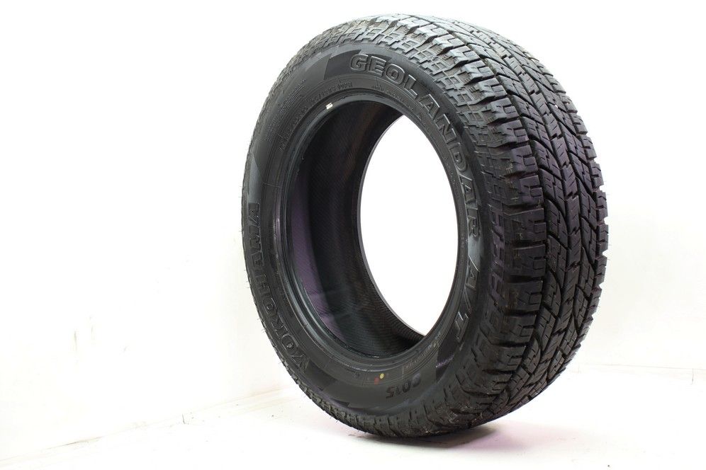 Used LT 285/60R20 Yokohama Geolandar A/T G015 125/122S - 15/32 - Image 1