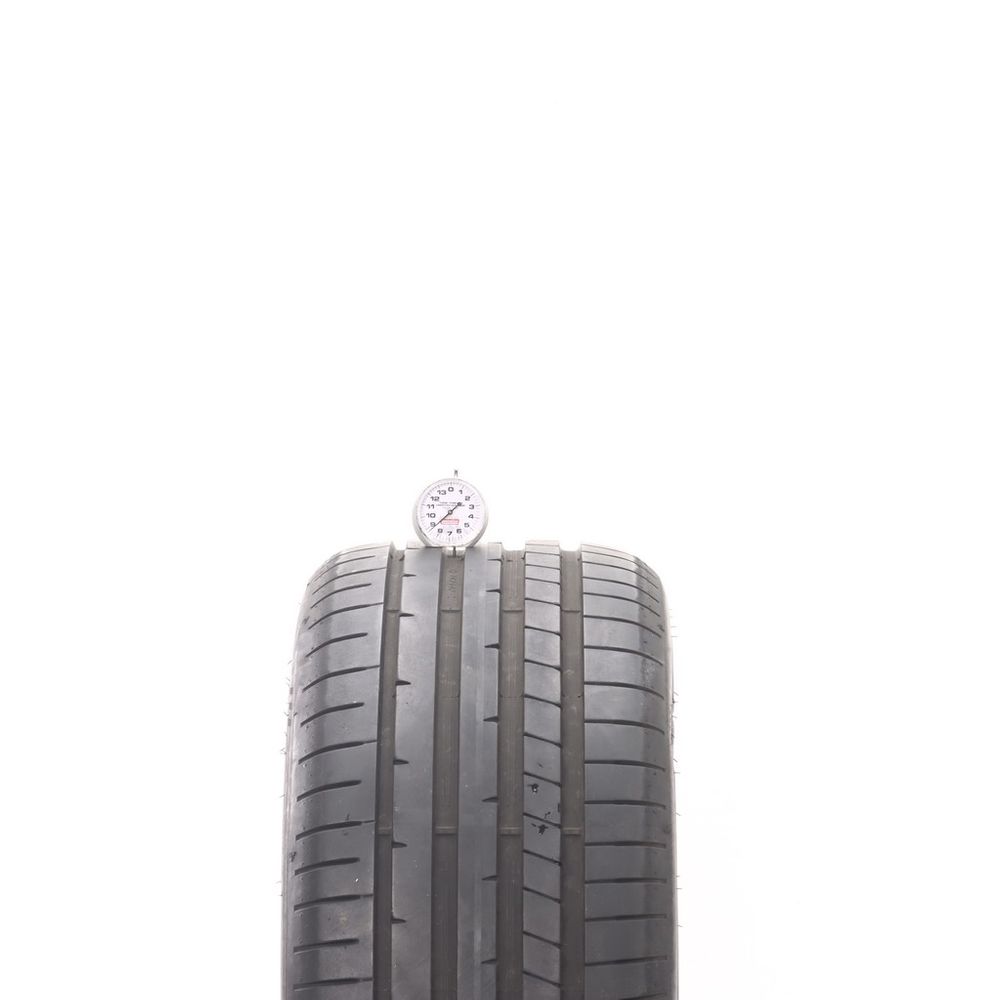 Used 235/40ZR18 Dunlop Sport Maxx RT2 95Y - 8.5/32 - Image 2