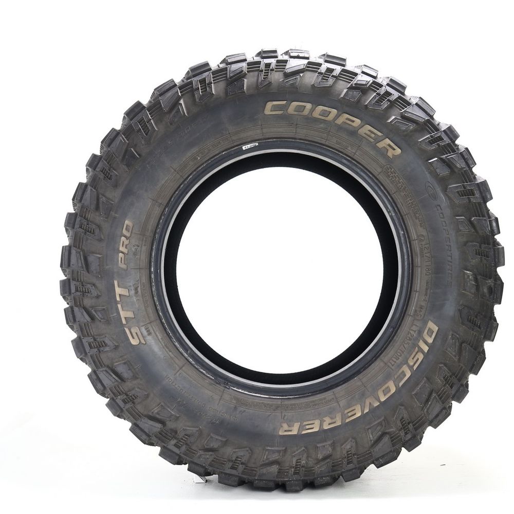 Set of (2) Used LT 285/70R17 Cooper Discoverer STT Pro 121/118Q E - 12/32 - Image 3
