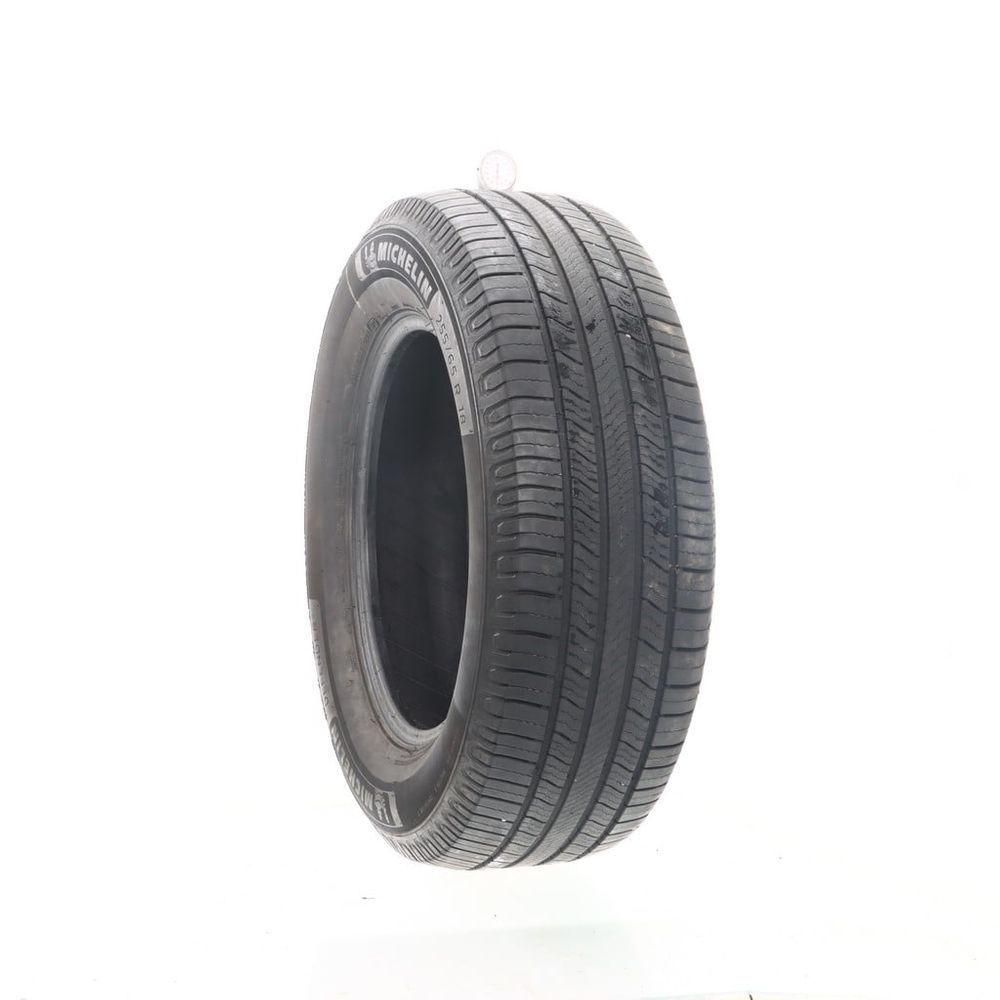 Set of (2) Used 255/65R18 Michelin Defender 2 111H - 6.5-7/32 - Image 4