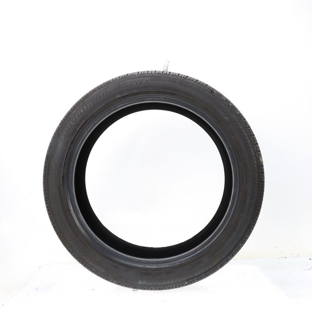 Set of (2) Used 255/40R18 Bridgestone DriveGuard Plus RFT 99W - 8-8.5/32 - Image 3