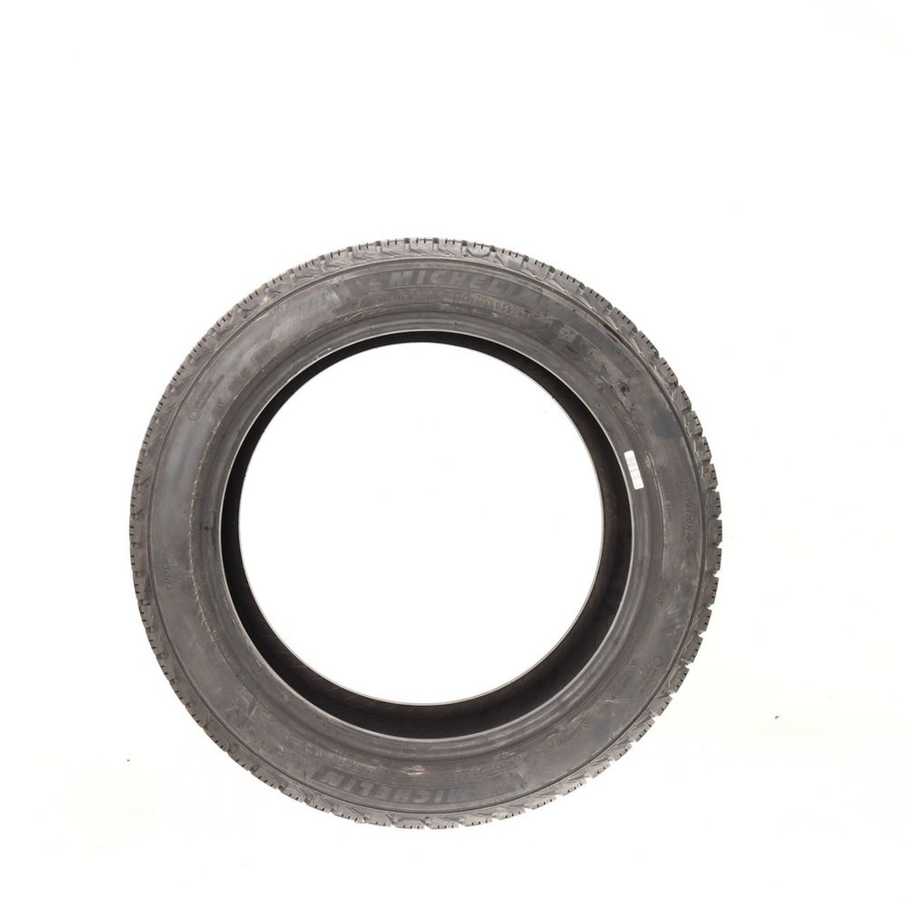 Driven Once 235/45R17 Michelin X-Ice Snow 97H - 8.5/32 - Image 3