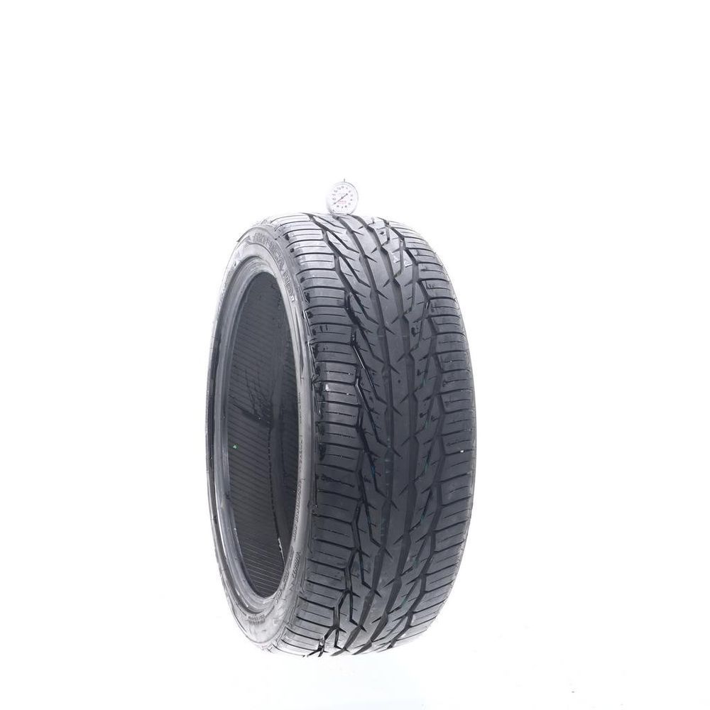 Set of (2) Used 235/40R19 Toyo Extensa HP II 96W - 8-9/32 - Image 4