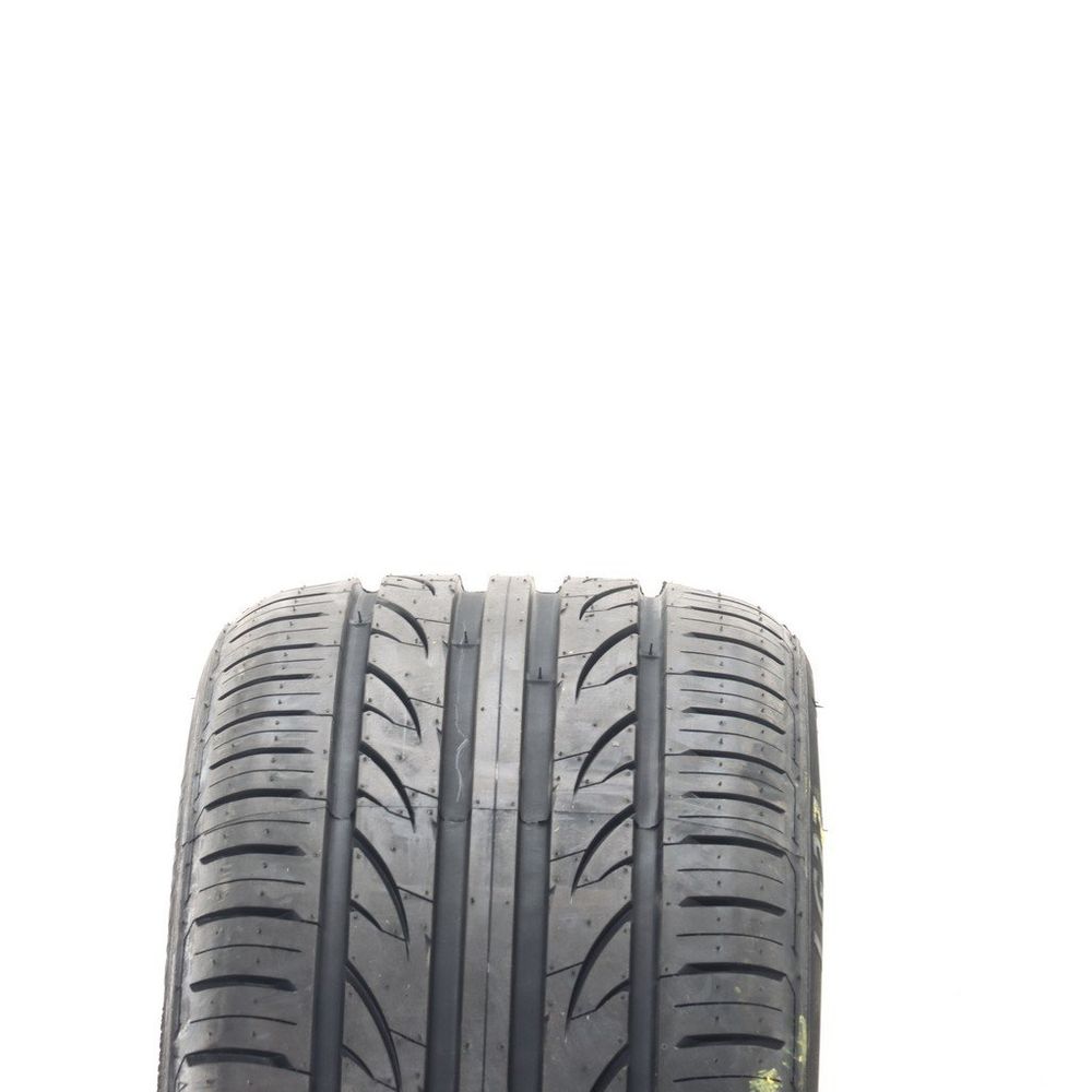 New 245/40R18 Landgolden LG27 97W - Image 2