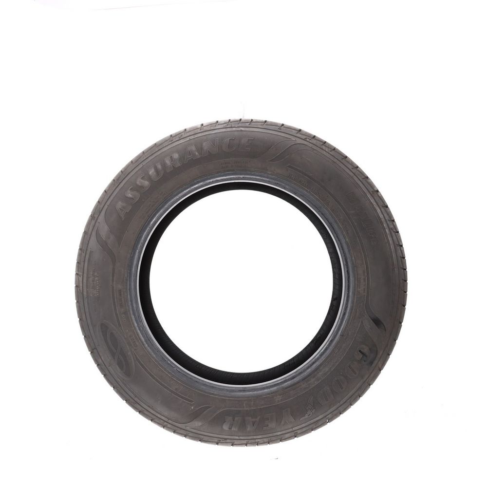 Set of (4) Used 225/65R17 Goodyear Assurance MaxLife 102H - 8-9.5/32 - Image 3