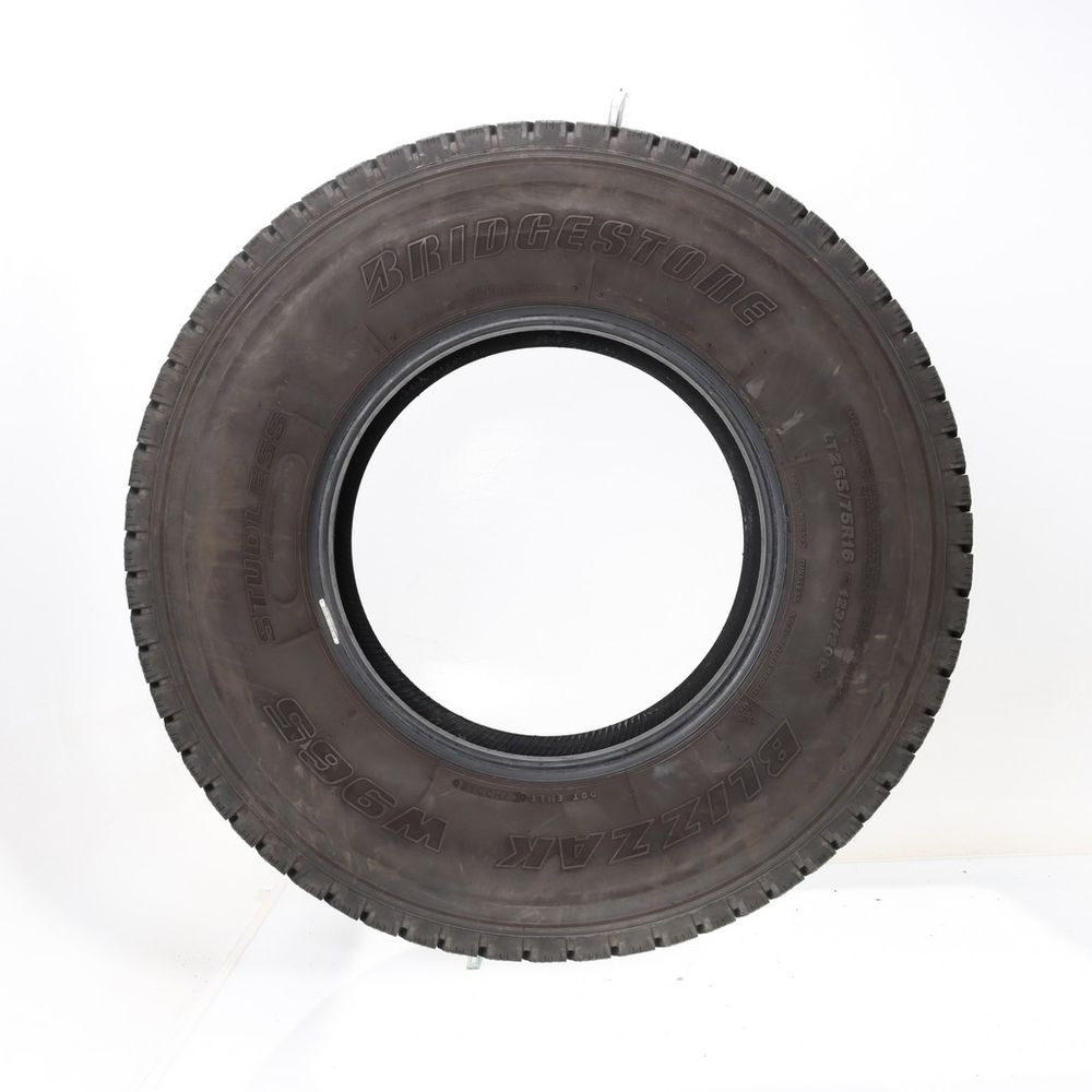 Used LT 265/75R16 Bridgestone Blizzak W965 123/120Q E - 9/32 - Image 3